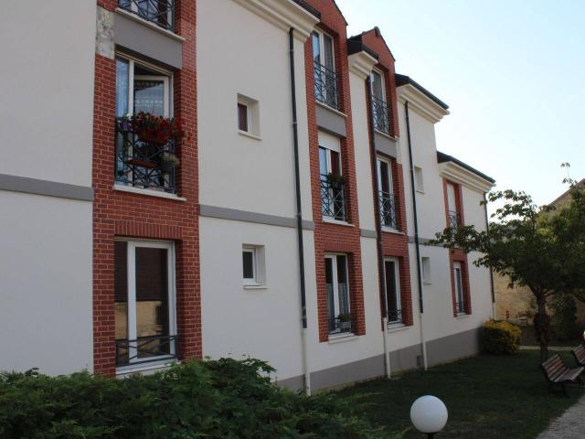 Studio location à Verneuil-en-Halatte, Oise