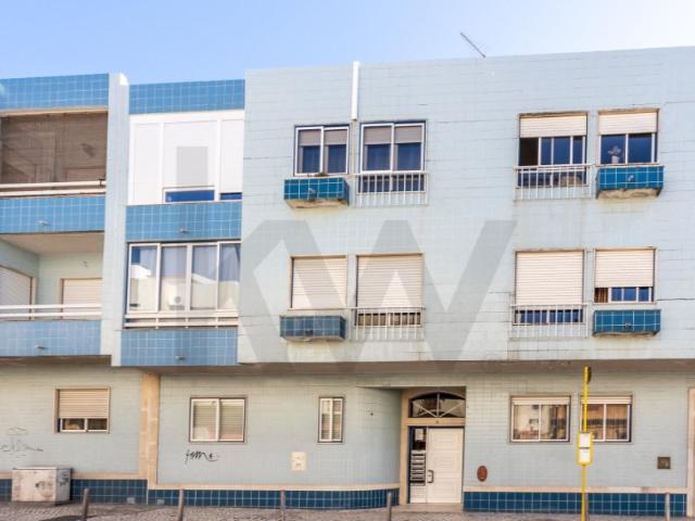 Apartamento venda em Baixa da Banheira e Vale da Amoreira, Moita