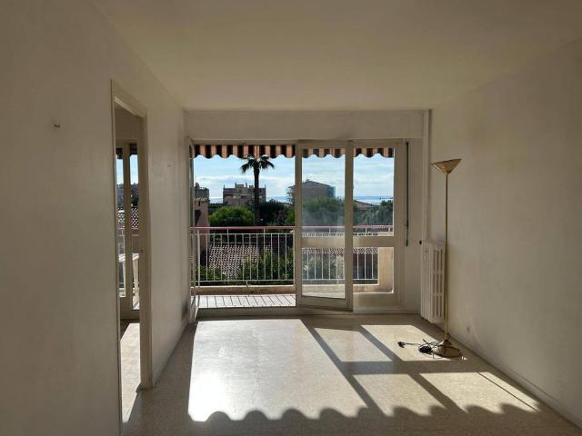 Studio location à Dragonnière, Roquebrune-Cap-Martin