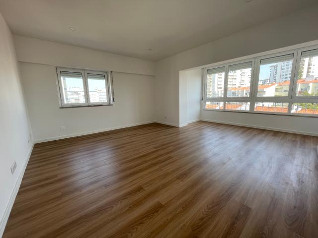 Apartamento alugar em Bairro do Aqueduto, Oeiras