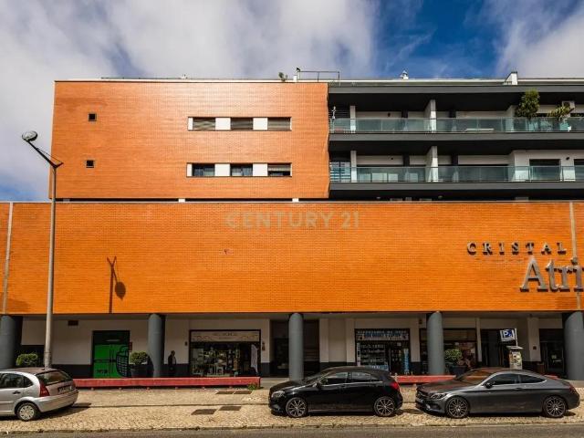 Apartamento alugar em Marinha Grande, Leiria