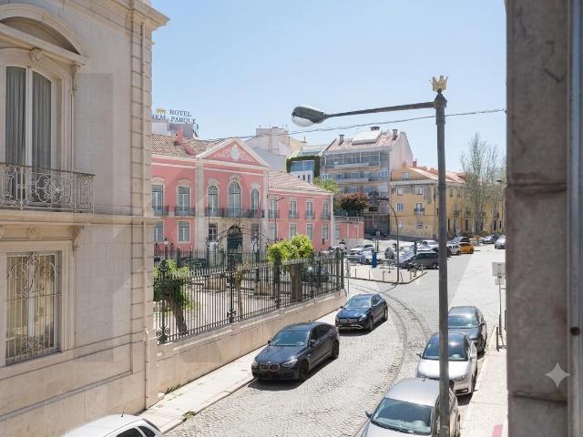 Apartamento alugar em Avenidas Novas, Lisboa
