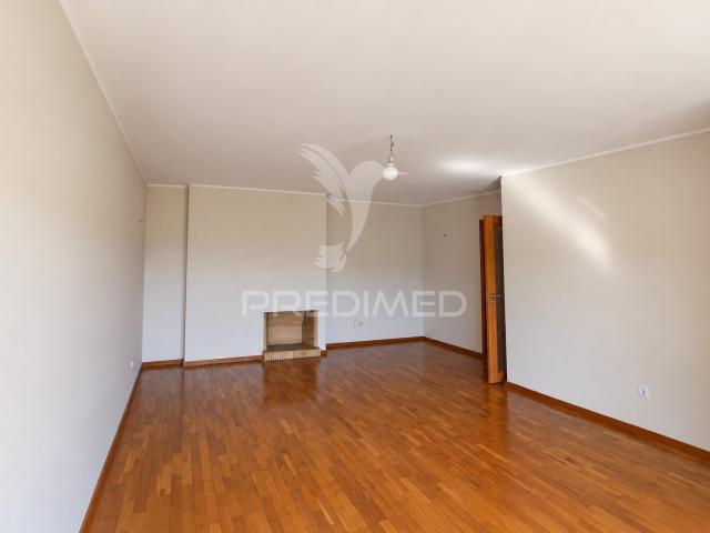 Apartamento alugar em Ferreiró, Castêlo da Maia