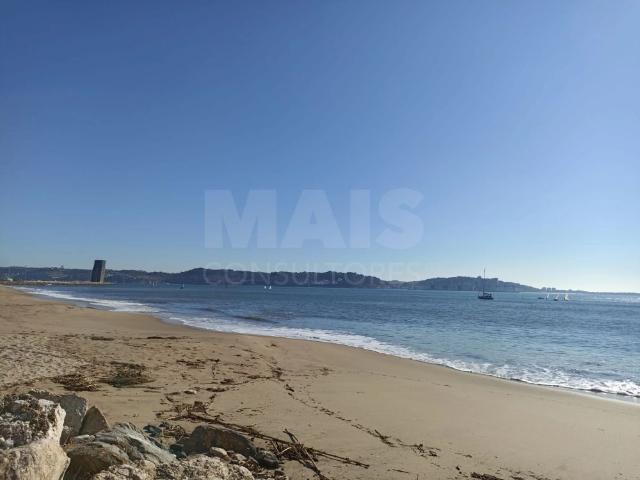 Apartamento alugar em Baixa de Algés, Oeiras