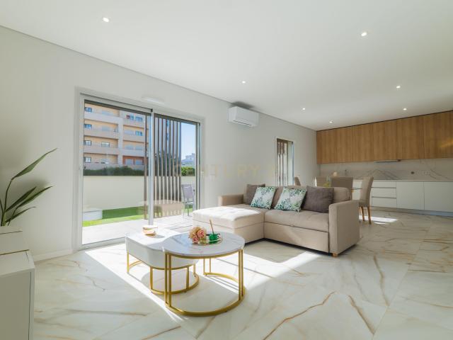 Apartamento alugar em Três Castelos, Portimão