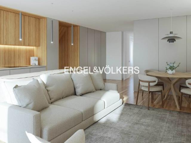 Duplex venda em Santo António, Lisboa