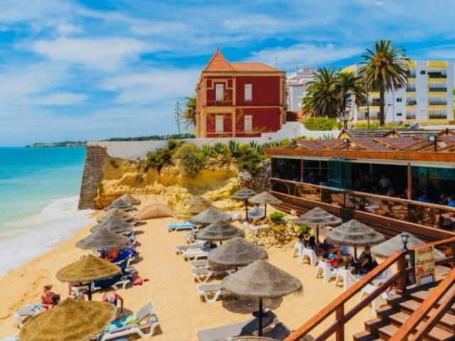 Apartamento venda em Armação De Pêra, Faro