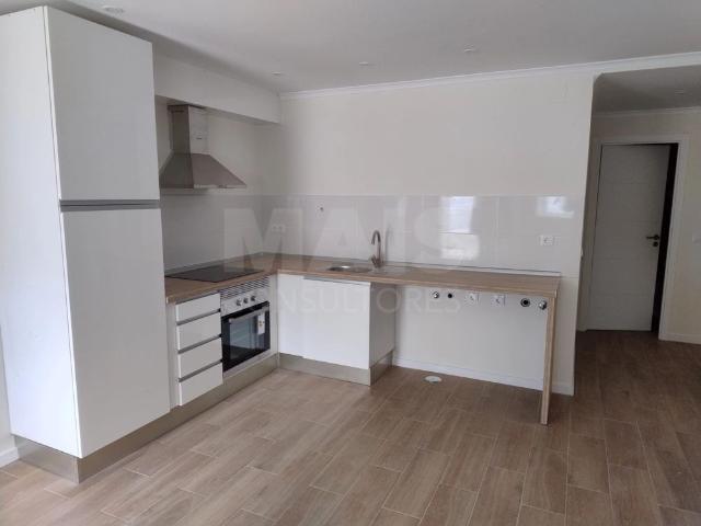 Apartamento alugar em Moncova, Torres Vedras