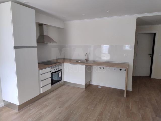 Apartamento alugar em Torres Vedras, Penedo