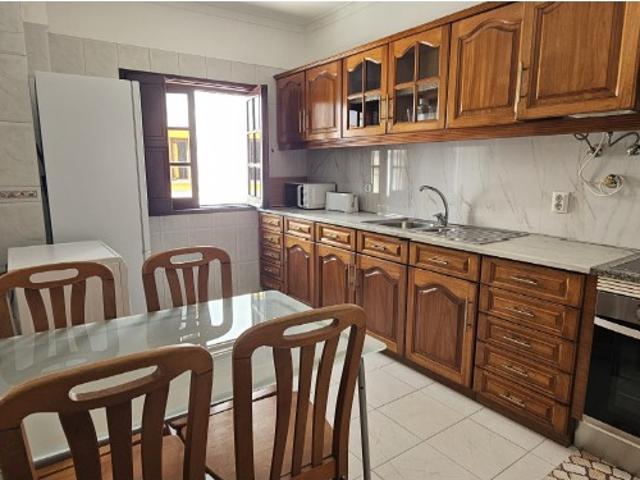 Apartamento alugar em Cacilhas, Almada