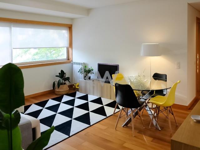 Apartamento alugar em Vila Nova De Gaia, Mafamude