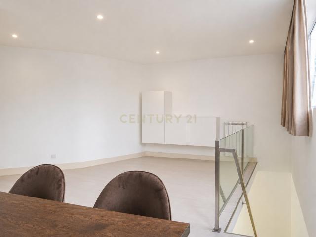 Apartamento venda em Santo António, Lisboa