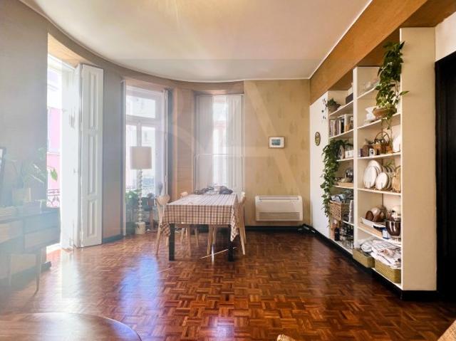 Apartamento alugar em Mercês, Lisboa
