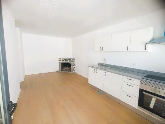 Apartamento alugar em Oliveira Do Bairro, Aveiro