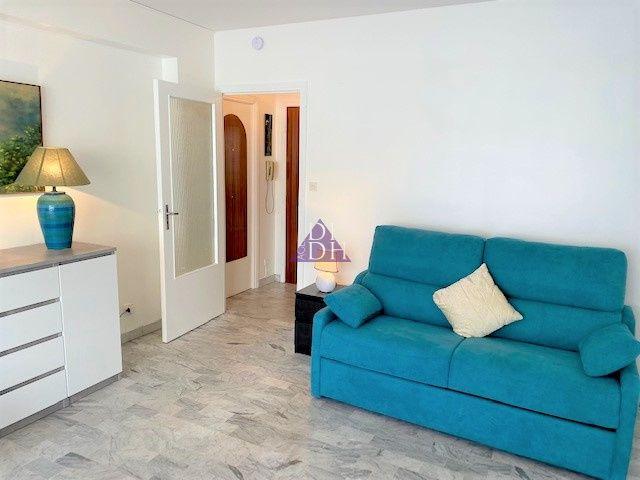 Appartement location à Arrondissement de Toulon, Hyères