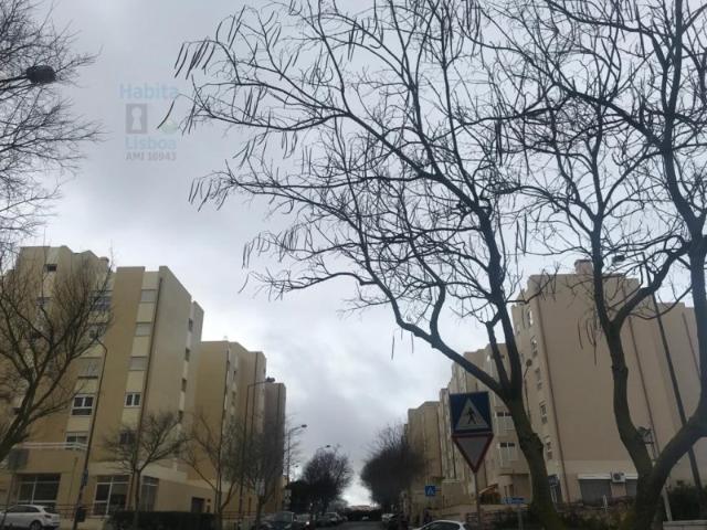 Apartamento alugar em Ameixoeira, Lisboa