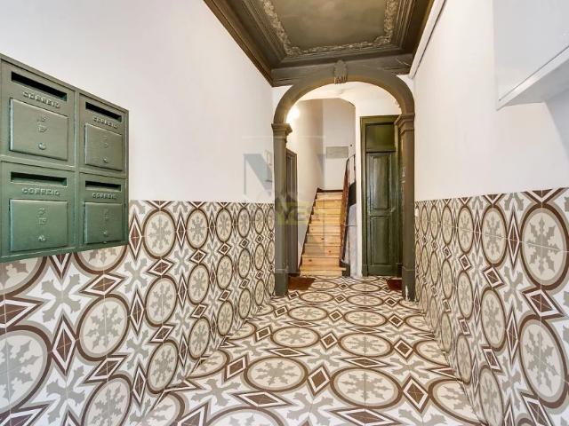 Apartamento alugar em São Vicente de Fora, Lisboa