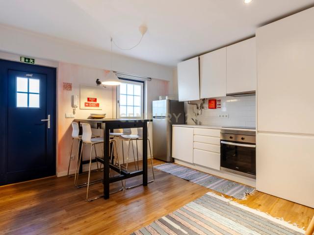 Apartamento venda em Estrela, Lisboa