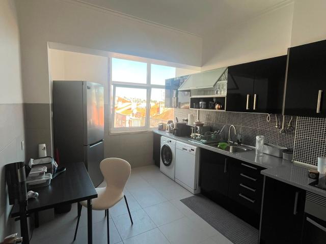 Apartamento alugar em Amadora, Lisboa