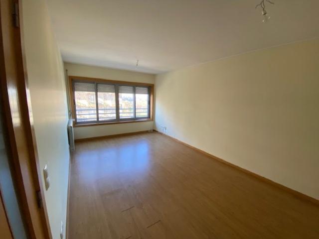 Apartamento alugar em Laborim, Vila Nova De Gaia