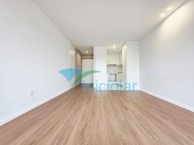Apartamento venda em Maia, Gueifães