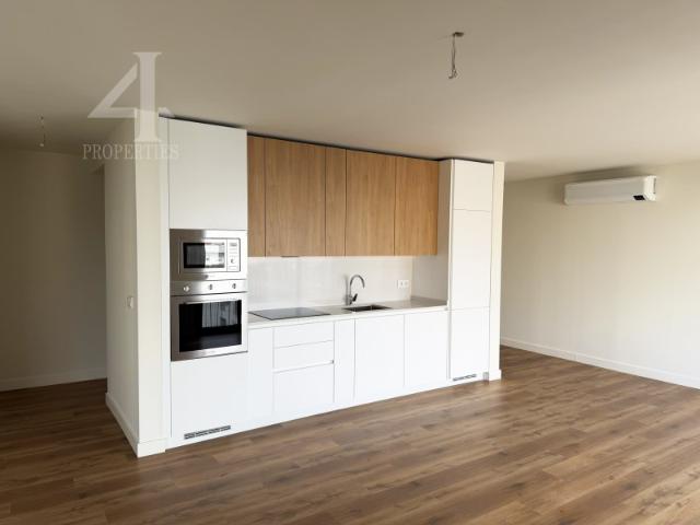 Apartamento alugar em Santa Clara, Lisboa