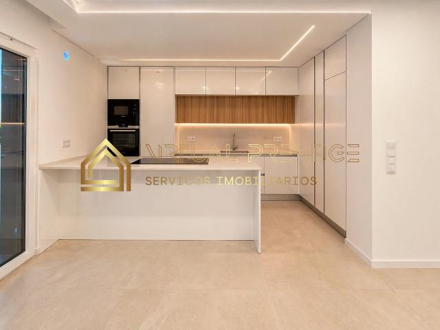 Apartamento venda em Almada, Setúbal