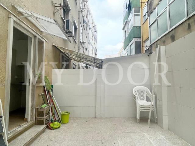 Apartamento venda em Santiago Dos Velhos, Lisboa
