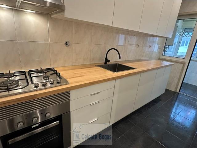 Apartamento alugar em Nova Oeiras, Oeiras