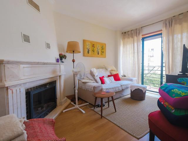 Apartamento alugar em Bairro J. Pimenta, Cascais