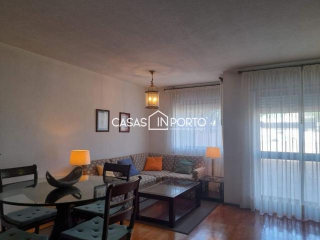 Apartamento alugar em Porto, Aldoar