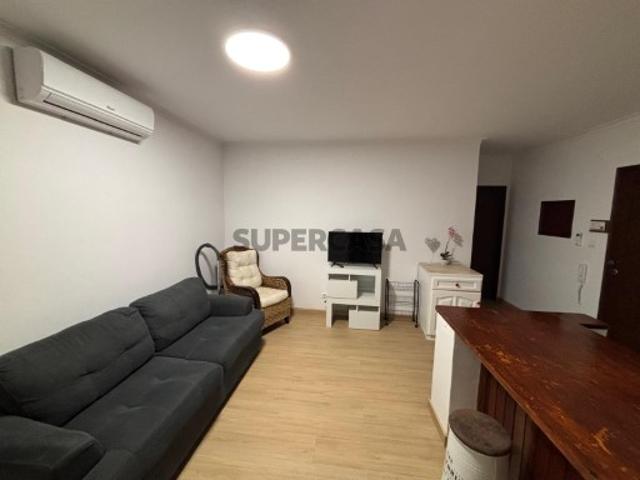 Casa venda em Marinha Grande, Leiria