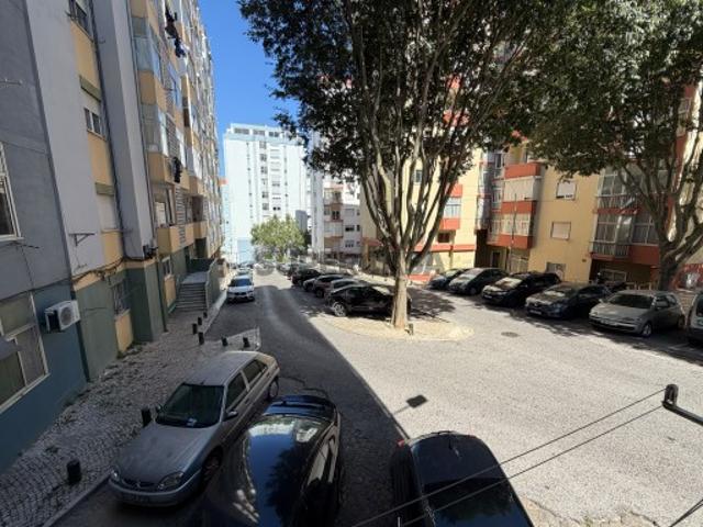 Casa venda em Urbanização da Atalaia, Amadora