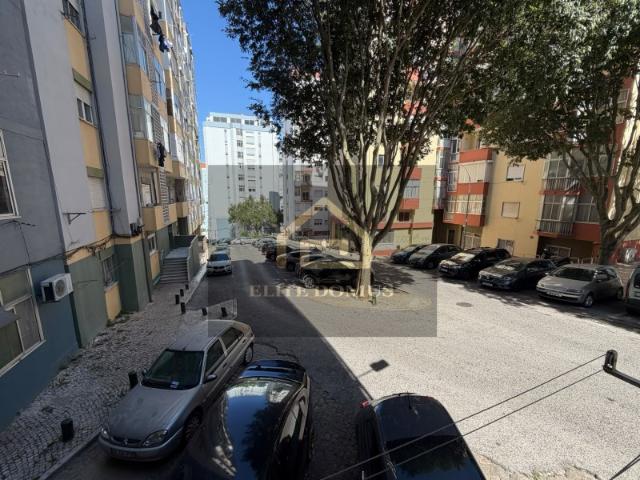 Apartamento venda em Urbanização da Atalaia, Amadora