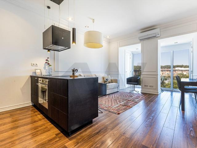 Apartamento venda em Bairro de Campolide, Lisboa