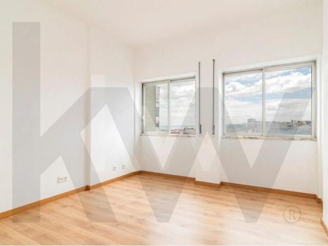 Apartamento alugar em Centro Sul, Almada