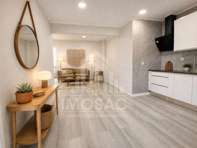 Apartamento venda em Amadora, Lisboa