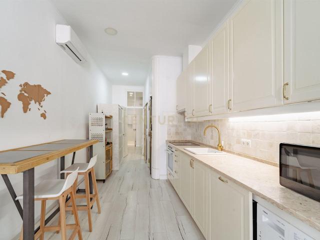 Apartamento venda em Santo António, Lisboa