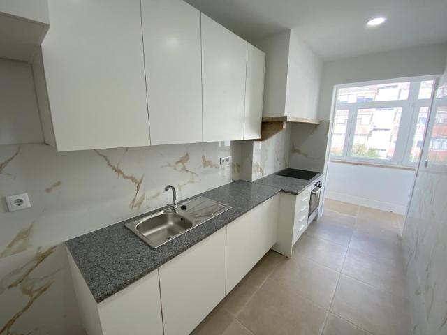 Apartamento alugar em Bairro da Madre de Deus, Lisboa