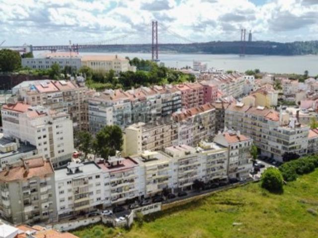 Casa venda em Ajuda, Lisboa