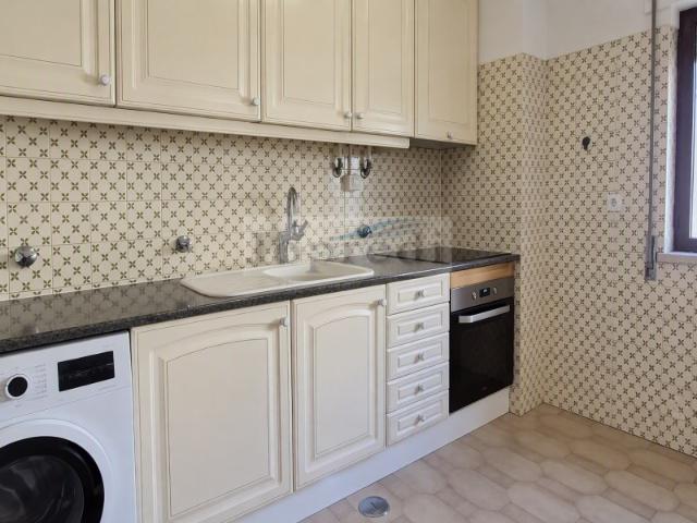 Apartamento alugar em Carcavelos e Parede, Cascais
