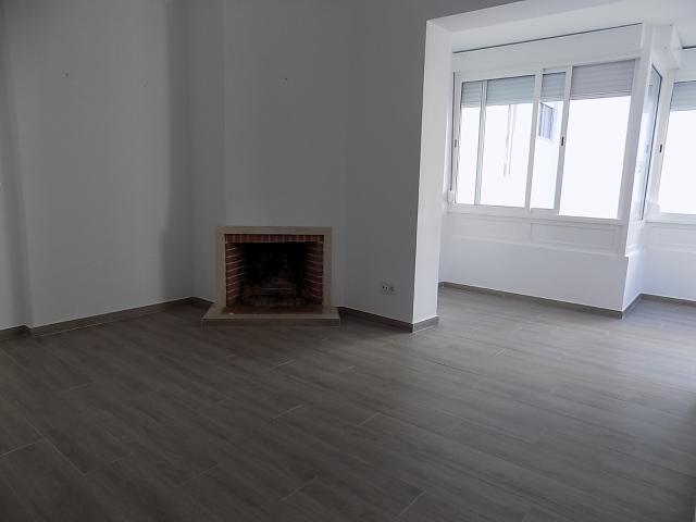 Apartamento alugar em Carcavelos, Cascais