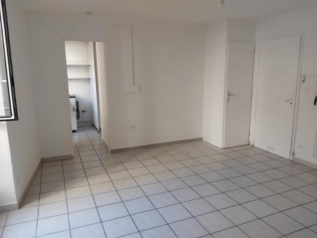 Appartement vente à Arrondissement de Toulon, Hyères