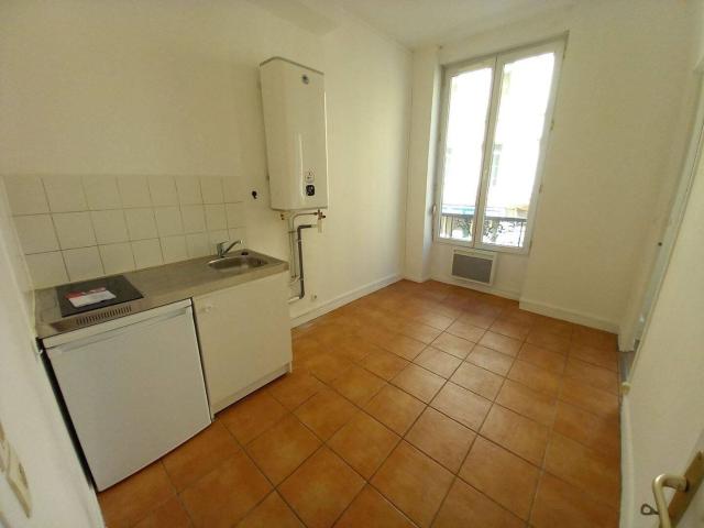 Studio location à Albigny-sur-Saône, Rhône