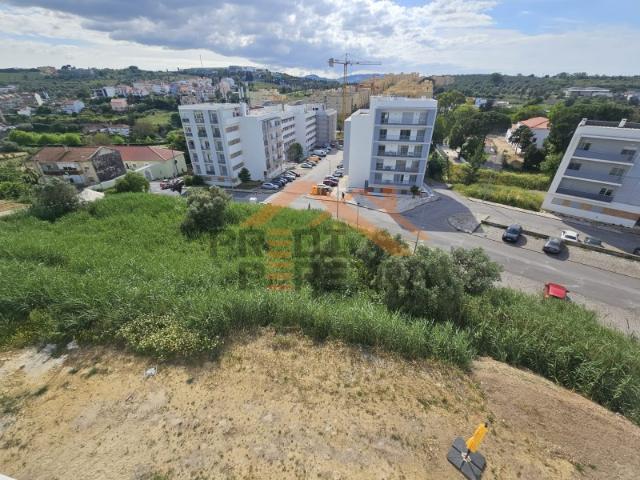 Apartamento venda em Catujal, Santiago Dos Velhos