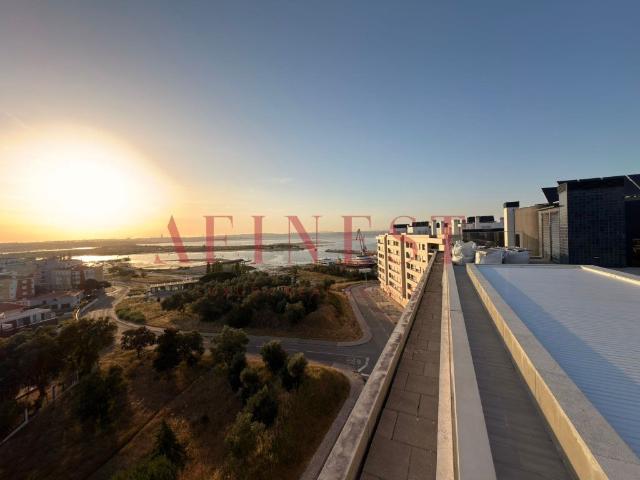 Apartamento venda em Seixal, Setúbal