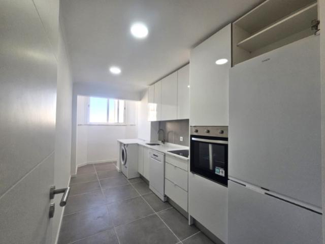 Apartamento venda em Damaia, Amadora