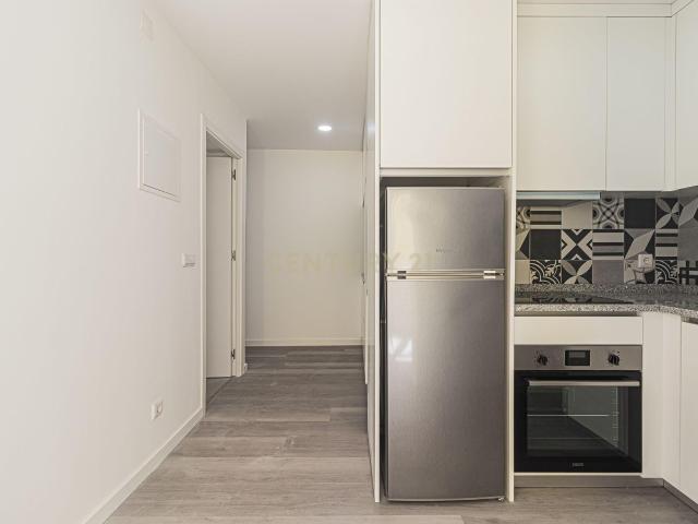 Apartamento venda em Santiago Dos Velhos, Lisboa
