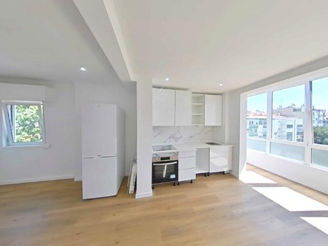 Apartamento venda em Damaia, Amadora