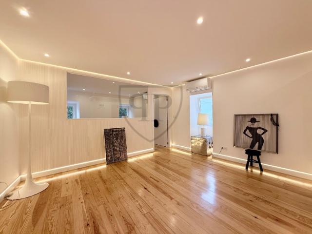 Apartamento venda em Visconde da Luz, Cascais